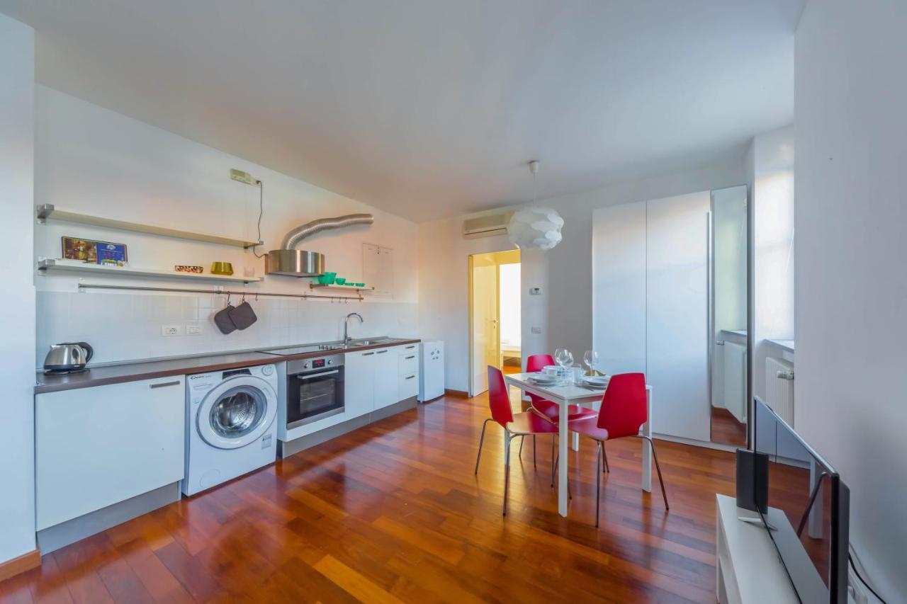 Apartamento Cozy Flat 500M From Affori Fn! Milán Exterior foto